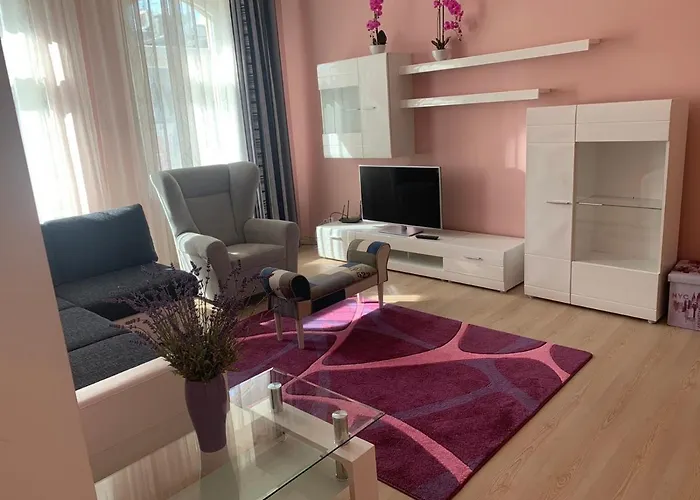 Apartamento Zeyerova4 *
