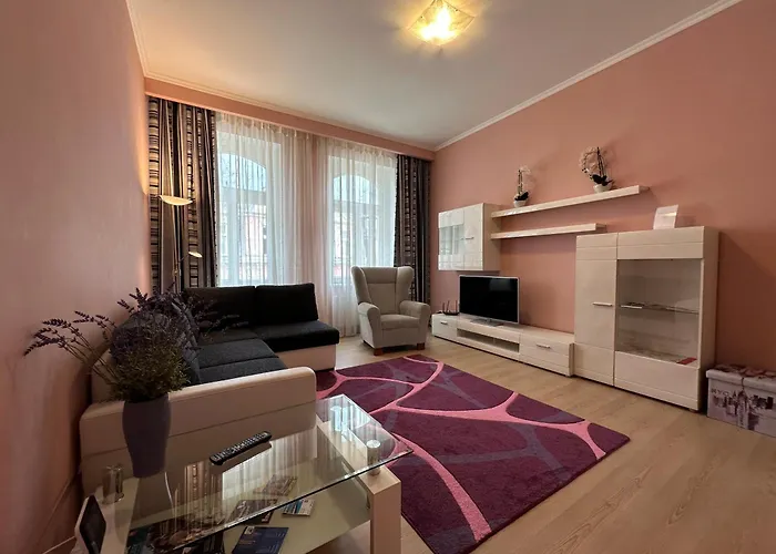 Apartamento Zeyerova4 *
